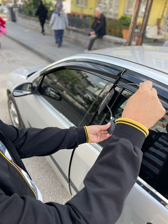 Evka 3 Oto Kilitçisi